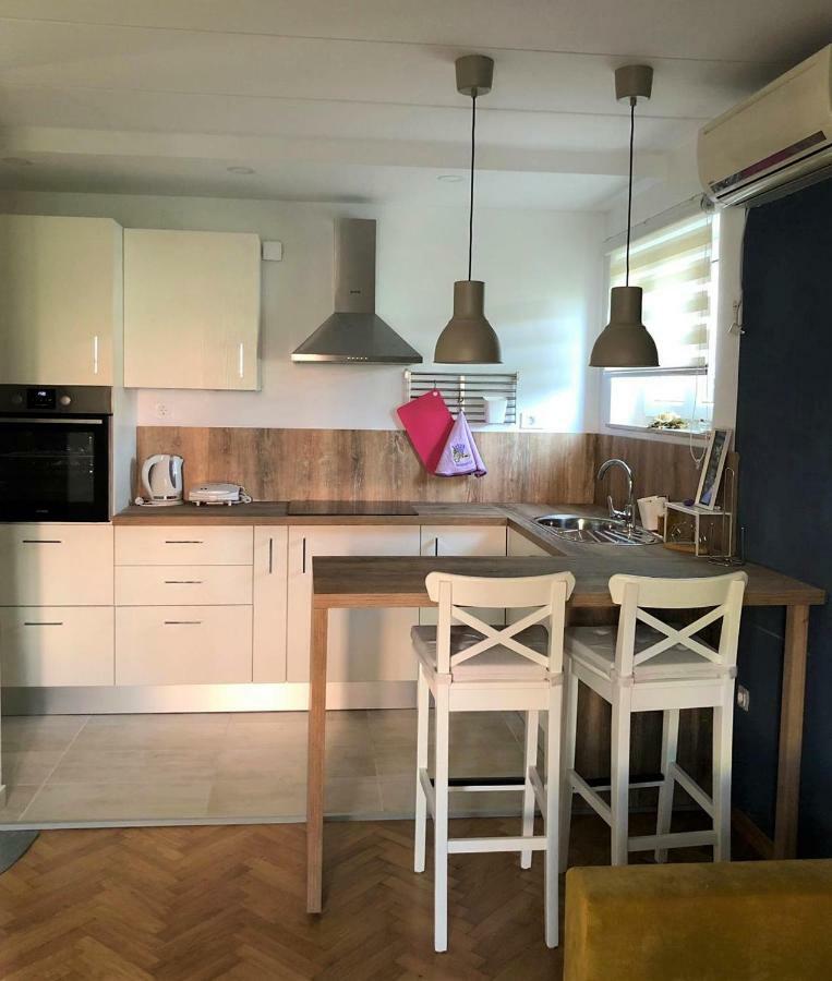 Appartement Apartman Gloria à Mali Lošinj Extérieur photo